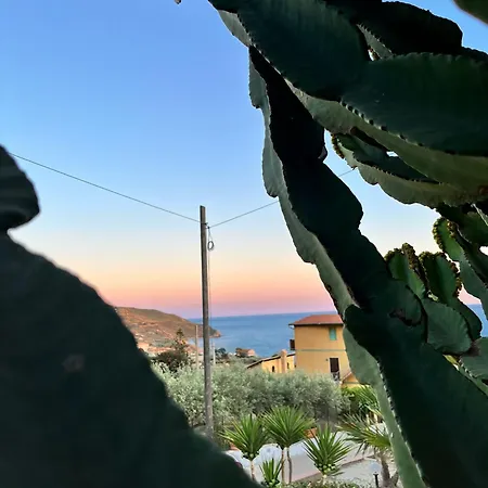 Falco In Pietra Bed & Breakfast