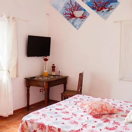Falco In Pietra Bed & Breakfast