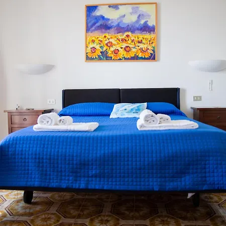 Falco In Pietra Alojamento de Acomodação e Pequeno-almoço Palma di Montechiaro