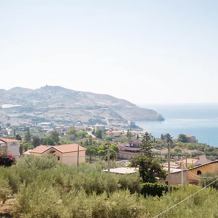 Falco In Pietra * Palma di Montechiaro