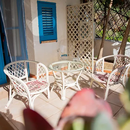 Alojamento de Acomodação e Pequeno-almoço Falco In Pietra *