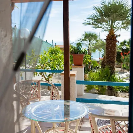 Falco In Pietra Bed & Breakfast