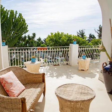 Bed & Breakfast Falco In Pietra