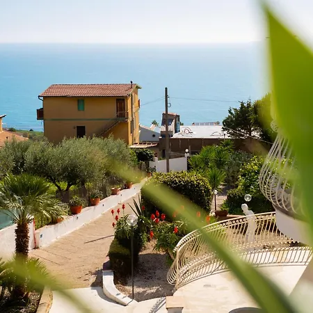 Falco In Pietra Alojamento de Acomodação e Pequeno-almoço Palma di Montechiaro