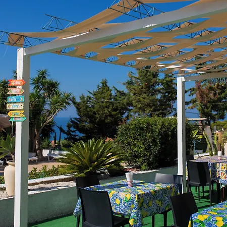 Falco In Pietra Alojamento de Acomodação e Pequeno-almoço *