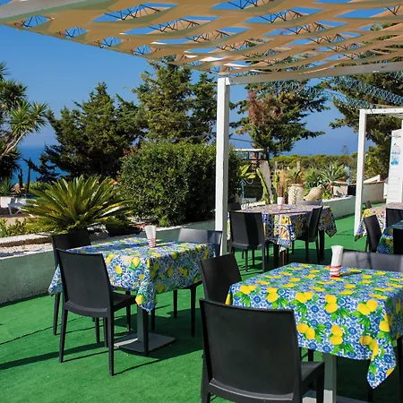 Falco In Pietra Alojamento de Acomodação e Pequeno-almoço *