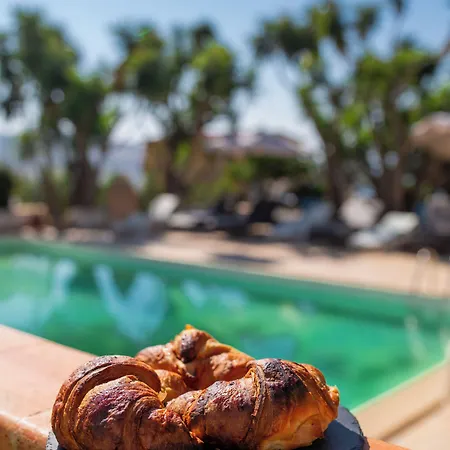 Alojamento de Acomodação e Pequeno-almoço Falco In Pietra